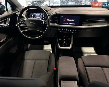 Черный Ауди Q4 e-tron, объемом двигателя 0 л и пробегом 52 тыс. км за 26900 $, фото 31 на Automoto.ua