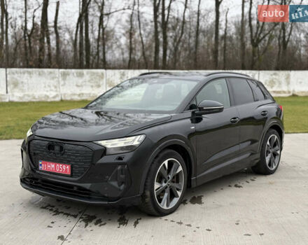 Черный Ауди Q4 e-tron, объемом двигателя 0 л и пробегом 99 тыс. км за 23600 $, фото 1 на Automoto.ua