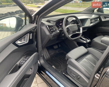 Черный Ауди Q4 e-tron, объемом двигателя 0 л и пробегом 25 тыс. км за 30500 $, фото 17 на Automoto.ua