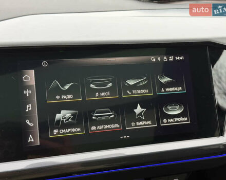 Черный Ауди Q4 e-tron, объемом двигателя 0 л и пробегом 99 тыс. км за 23600 $, фото 76 на Automoto.ua