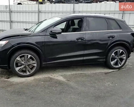 Чорний Ауді Q4 e-tron, об'ємом двигуна 0 л та пробігом 22 тис. км за 25000 $, фото 3 на Automoto.ua