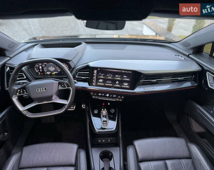 Чорний Ауді Q4 e-tron, об'ємом двигуна 0 л та пробігом 55 тис. км за 28500 $, фото 32 на Automoto.ua