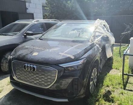 Черный Ауди Q4 e-tron, объемом двигателя 0 л и пробегом 93 тыс. км за 22000 $, фото 12 на Automoto.ua