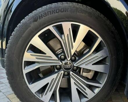 Черный Ауди Q4 e-tron, объемом двигателя 0 л и пробегом 35 тыс. км за 28900 $, фото 25 на Automoto.ua