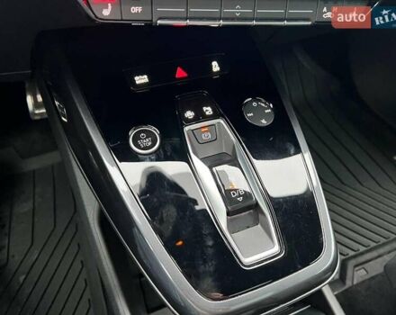 Чорний Ауді Q4 e-tron, об'ємом двигуна 0 л та пробігом 22 тис. км за 35340 $, фото 25 на Automoto.ua