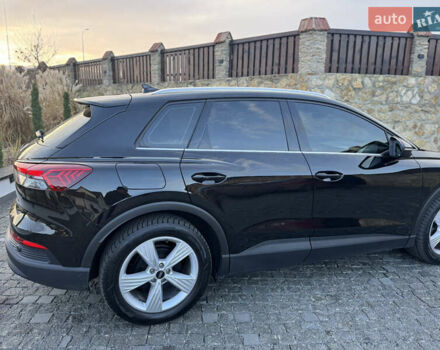 Чорний Ауді Q4 e-tron, об'ємом двигуна 0 л та пробігом 55 тис. км за 28500 $, фото 12 на Automoto.ua