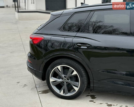 Черный Ауди Q4 e-tron, объемом двигателя 0 л и пробегом 99 тыс. км за 23600 $, фото 20 на Automoto.ua