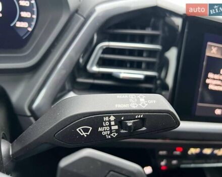 Чорний Ауді Q4 e-tron, об'ємом двигуна 0 л та пробігом 22 тис. км за 35340 $, фото 20 на Automoto.ua