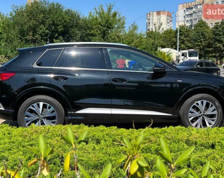 Черный Ауди Q4 e-tron, объемом двигателя 0 л и пробегом 21 тыс. км за 33500 $, фото 6 на Automoto.ua