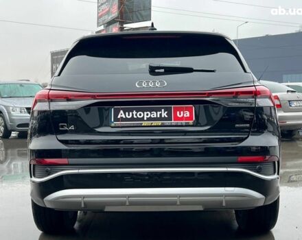 Чорний Ауді Q4 e-tron, об'ємом двигуна 0 л та пробігом 22 тис. км за 35340 $, фото 5 на Automoto.ua