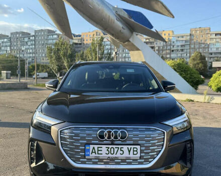 Черный Ауди Q4 e-tron, объемом двигателя 0 л и пробегом 45 тыс. км за 31000 $, фото 7 на Automoto.ua