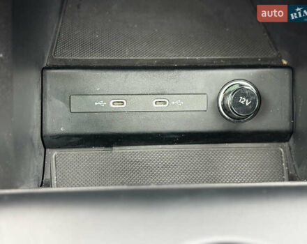 Черный Ауди Q4 e-tron, объемом двигателя 0 л и пробегом 33 тыс. км за 23999 $, фото 38 на Automoto.ua