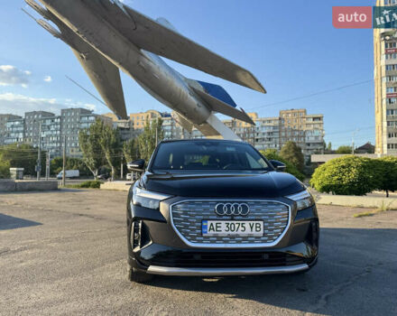 Черный Ауди Q4 e-tron, объемом двигателя 0 л и пробегом 45 тыс. км за 31000 $, фото 6 на Automoto.ua