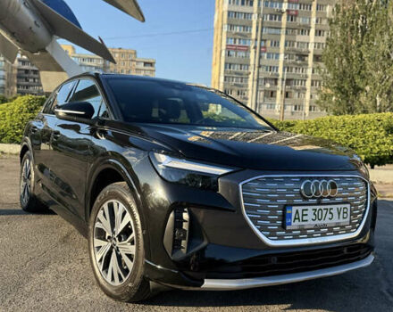 Черный Ауди Q4 e-tron, объемом двигателя 0 л и пробегом 45 тыс. км за 31000 $, фото 2 на Automoto.ua