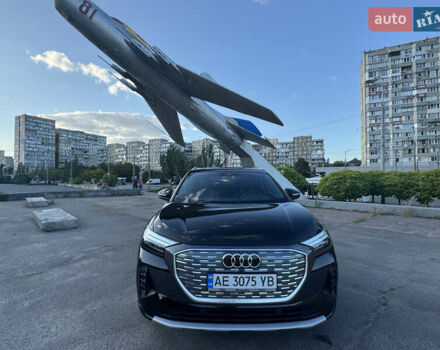 Черный Ауди Q4 e-tron, объемом двигателя 0 л и пробегом 45 тыс. км за 31000 $, фото 33 на Automoto.ua