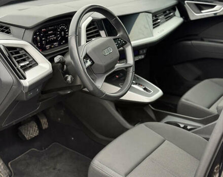 Черный Ауди Q4 e-tron, объемом двигателя 0 л и пробегом 33 тыс. км за 23999 $, фото 26 на Automoto.ua