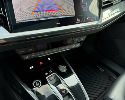 Чорний Ауді Q4 e-tron, об'ємом двигуна 0 л та пробігом 24 тис. км за 28700 $, фото 19 на Automoto.ua