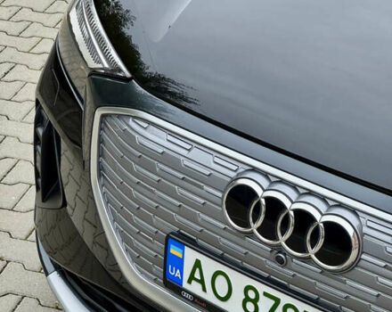 Ауди Q4 e-tron 2023 в Ужгороде на Automoto.ua Черный Ауди Q4 e-tron, объемом двигателя 0 л и пробегом 30 тыс. км за 33000 $, фото 6 на Automoto.ua