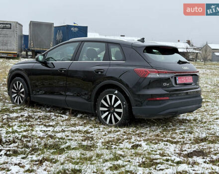 Черный Ауди Q4 e-tron, объемом двигателя 0 л и пробегом 33 тыс. км за 23999 $, фото 11 на Automoto.ua