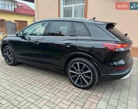 Черный Ауди Q4 e-tron, объемом двигателя 0 л и пробегом 81 тыс. км за 28700 $, фото 7 на Automoto.ua