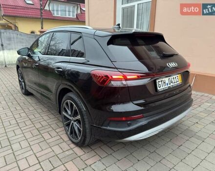 Черный Ауди Q4 e-tron, объемом двигателя 0 л и пробегом 81 тыс. км за 28700 $, фото 6 на Automoto.ua