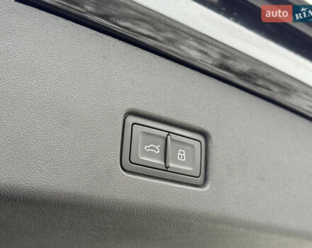 Черный Ауди Q4 e-tron, объемом двигателя 0 л и пробегом 33 тыс. км за 23999 $, фото 41 на Automoto.ua