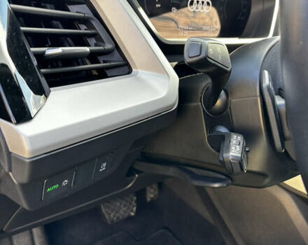 Ауді Q4 e-tron 2023 у Рівному на Automoto.ua Чорний Ауді Q4 e-tron, об'ємом двигуна 0 л та пробігом 33 тис. км за 22900 $, фото 16 на Automoto.ua