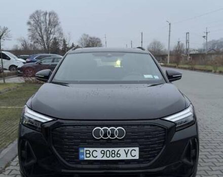 Черный Ауди Q4 e-tron, объемом двигателя 0 л и пробегом 3 тыс. км за 34000 $, фото 1 на Automoto.ua