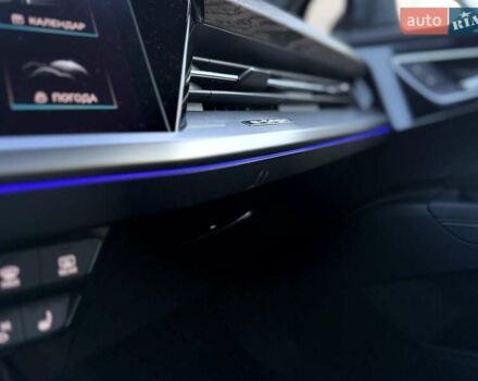 Чорний Ауді Q4 e-tron, об'ємом двигуна 0 л та пробігом 1 тис. км за 30999 $, фото 62 на Automoto.ua