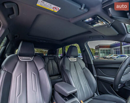 Ауді Q4 e-tron 2024 у Києві на Automoto.ua Чорний Ауді Q4 e-tron, об'ємом двигуна 0 л та пробігом 11 тис. км за 29500 $, фото 34 на Automoto.ua