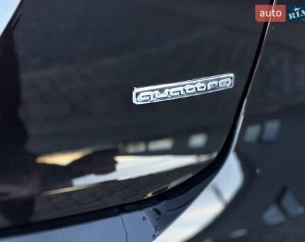 Чорний Ауді Q4 e-tron, об'ємом двигуна 0 л та пробігом 1 тис. км за 30999 $, фото 27 на Automoto.ua