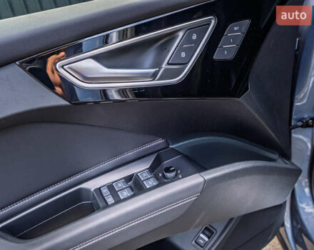 Ауді Q4 e-tron 2024 у Києві на Automoto.ua Чорний Ауді Q4 e-tron, об'ємом двигуна 0 л та пробігом 11 тис. км за 29500 $, фото 26 на Automoto.ua