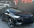 Чорний Ауді Q4 e-tron, об'ємом двигуна 0 л та пробігом 1 тис. км за 30999 $, фото 9 на Automoto.ua
