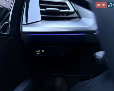 Чорний Ауді Q4 e-tron, об'ємом двигуна 0 л та пробігом 1 тис. км за 30999 $, фото 97 на Automoto.ua
