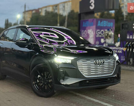 Чорний Ауді Q4 e-tron, об'ємом двигуна 0 л та пробігом 20 тис. км за 25500 $, фото 1 на Automoto.ua