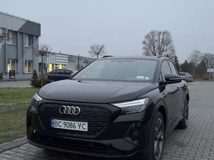 Черный Ауди Q4 e-tron, объемом двигателя 0 л и пробегом 3 тыс. км за 34000 $, фото 1 на Automoto.ua