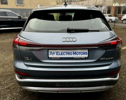 Ауді Q4 e-tron, об'ємом двигуна 12.58 л та пробігом 13 тис. км за 28999 $, фото 14 на Automoto.ua