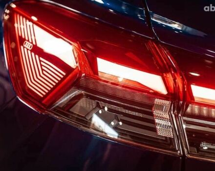 Ауді Q4 e-tron, об'ємом двигуна 0 л та пробігом 63 тис. км за 27900 $, фото 17 на Automoto.ua