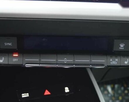 Ауди Q4 e-tron, объемом двигателя 0 л и пробегом 22 тыс. км за 29999 $, фото 25 на Automoto.ua