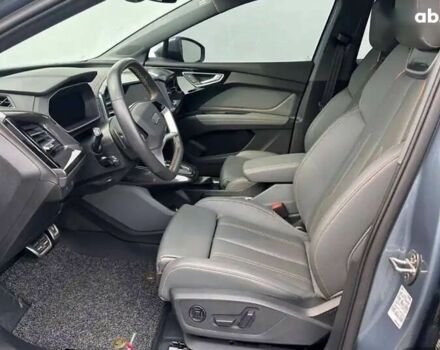 Ауді Q4 e-tron, об'ємом двигуна 0 л та пробігом 5 тис. км за 26500 $, фото 6 на Automoto.ua