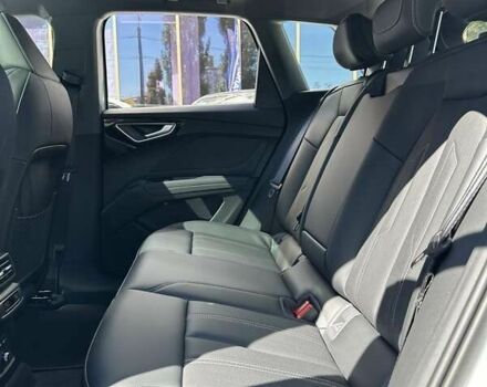 Ауди Q4 e-tron, объемом двигателя 0 л и пробегом 33 тыс. км за 27399 $, фото 9 на Automoto.ua