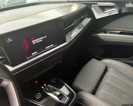 Ауди Q4 e-tron, объемом двигателя 0 л и пробегом 9 тыс. км за 27500 $, фото 7 на Automoto.ua