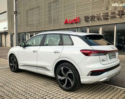 Ауди Q4 e-tron, объемом двигателя 0 л и пробегом 25 тыс. км за 26500 $, фото 3 на Automoto.ua