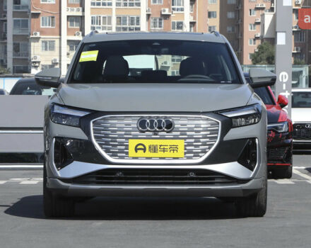 купить новое авто Ауди Q4 e-tron 2023 года от официального дилера Global Electric Ауди фото