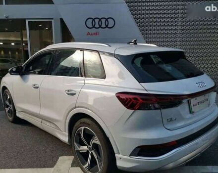 Ауди Q4 e-tron, объемом двигателя 0 л и пробегом 10 тыс. км за 26200 $, фото 3 на Automoto.ua