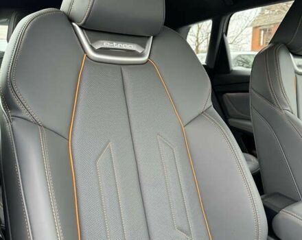 Ауди Q4 e-tron, объемом двигателя 0 л и пробегом 6 тыс. км за 26500 $, фото 29 на Automoto.ua