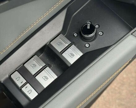 Ауди Q4 e-tron, объемом двигателя 0 л и пробегом 25 тыс. км за 26500 $, фото 18 на Automoto.ua