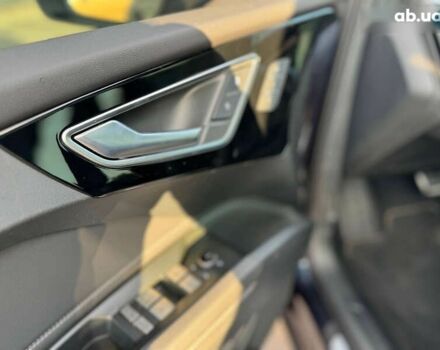 Ауди Q4 e-tron, объемом двигателя 0 л и пробегом 10 тыс. км за 30750 $, фото 13 на Automoto.ua