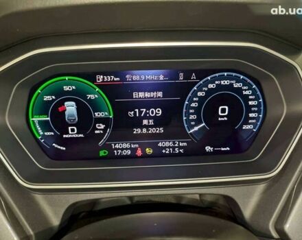 Ауди Q4 e-tron, объемом двигателя 0 л и пробегом 14 тыс. км за 27500 $, фото 10 на Automoto.ua