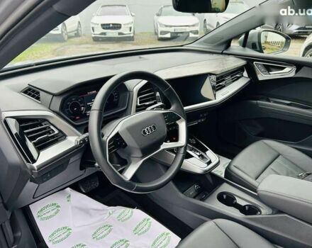 Ауди Q4 e-tron, объемом двигателя 0 л и пробегом 5 тыс. км за 39999 $, фото 4 на Automoto.ua